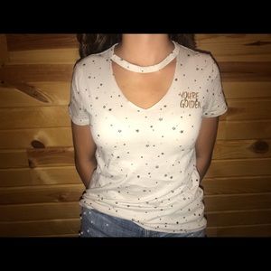 Hollister graphic tee